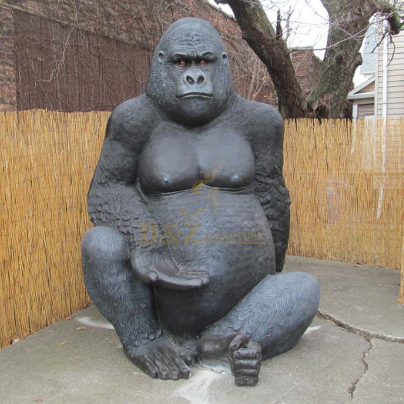Zoo Decor Custom Size Bronze Sculpture Chimpanzee Giant King Kong Gorilla  Statue - China Gorilla Statue Outdoor Decor and Gorilla Sculpture price