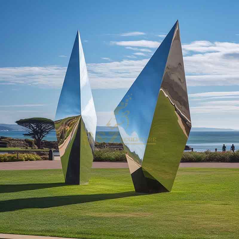 Custom Large Mirrored Geometric Triangle Metal Art Sculpture DZ-453