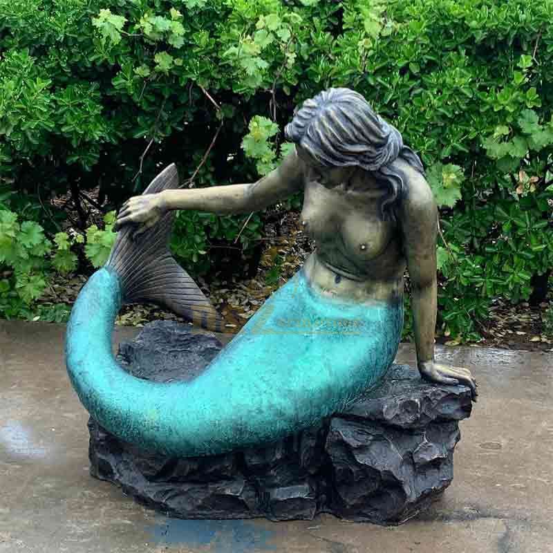 Custom made large mermaid statue for decor