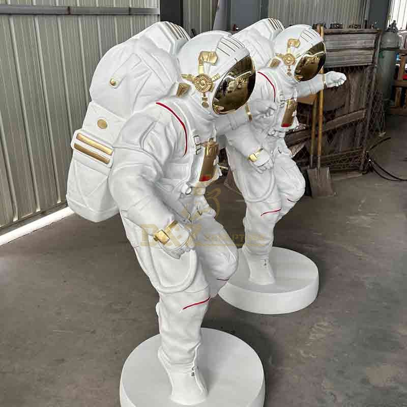 astronaut sculpture art