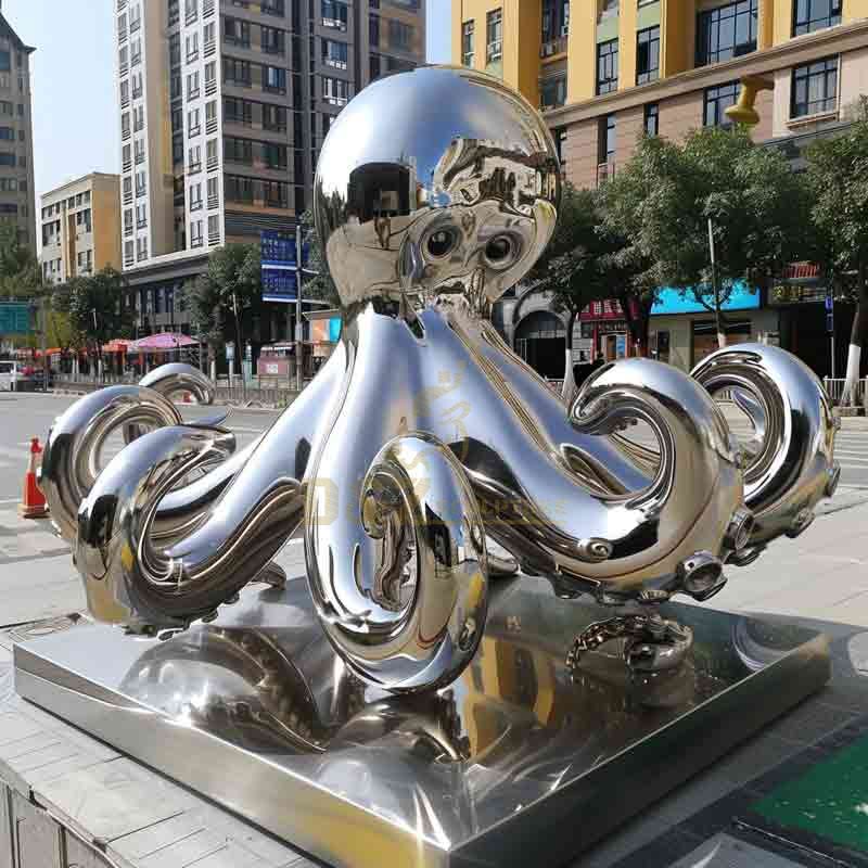 octopus sculpture