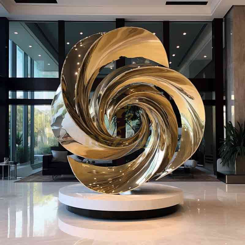 restaurant sculpture