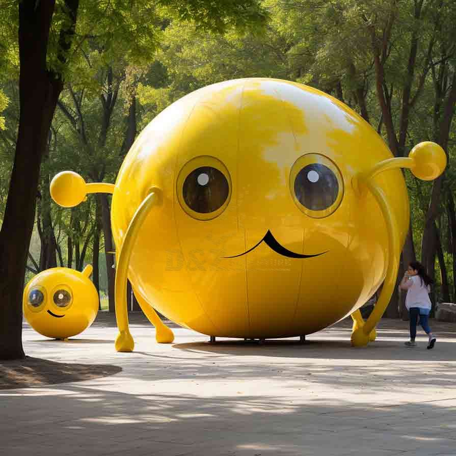 Large yellow emoji metal sculptures with tentacles custom DZ-522