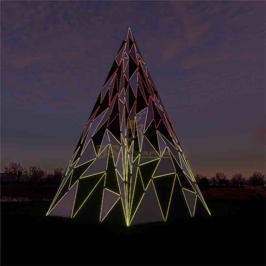 Modern Geometric Triangle Metal Christmas Tree Sculpture for Sale DZ-540