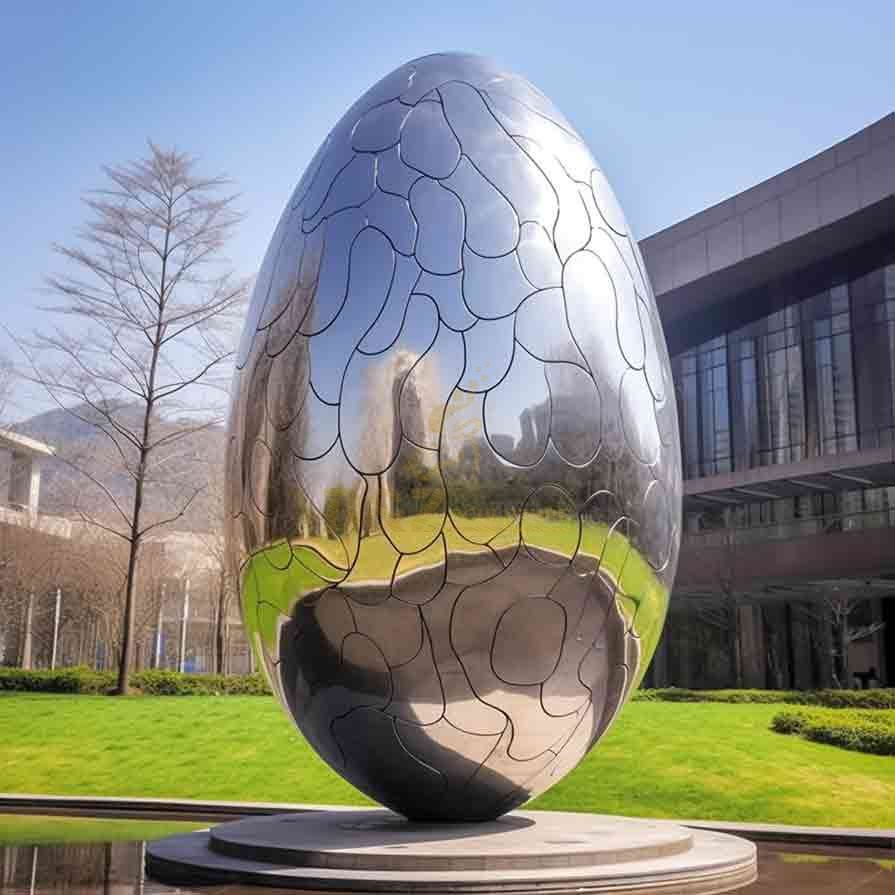 Giant egg sculpture: mirrored stainless steel with crack design DZ-554