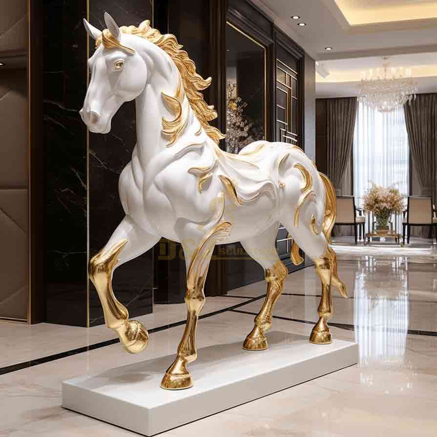 30 Horse Sculptures: The Perfect Combination of Strength and Grace