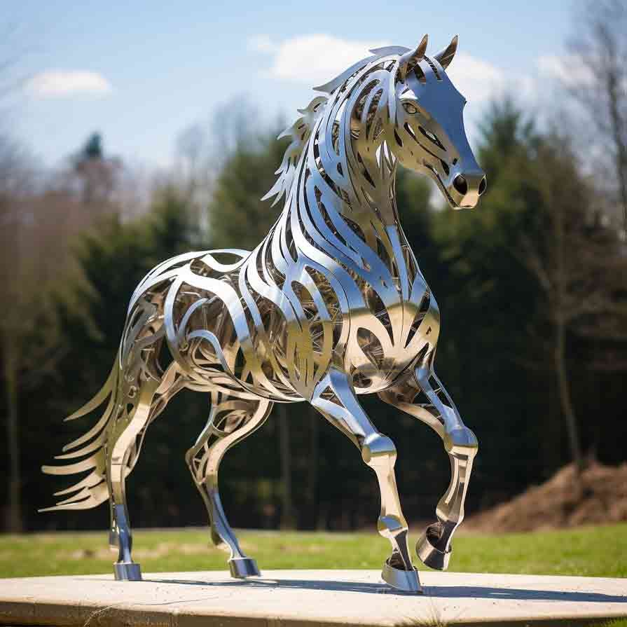 30 Horse Sculptures: The Perfect Combination of Strength and Grace