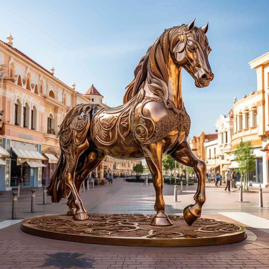 30 Horse Sculptures: The Perfect Combination of Strength and Grace