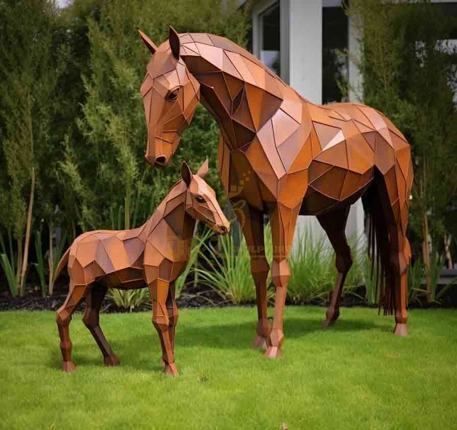 30 Horse Sculptures: The Perfect Combination of Strength and Grace