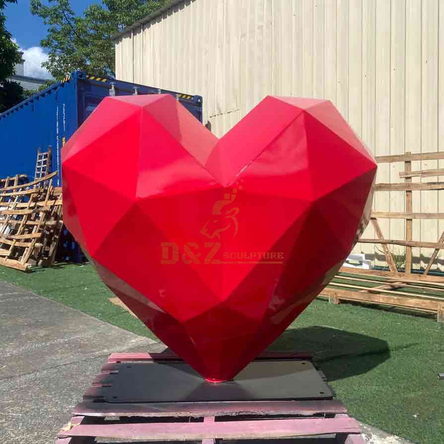 Modern Geometric Abstract Metal Red Heart Sculpture for Sale DZ-569