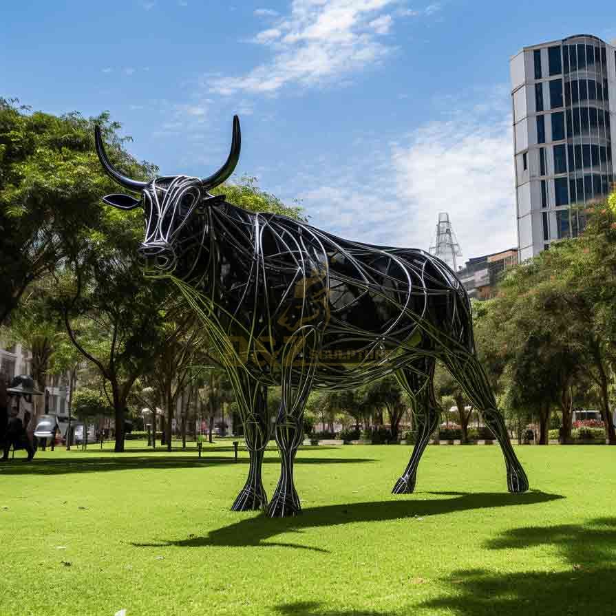 metal wire bull sculpture