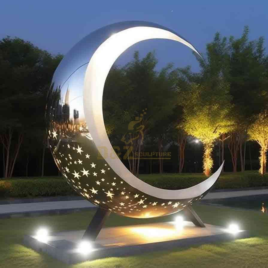 The moon sculpture with light