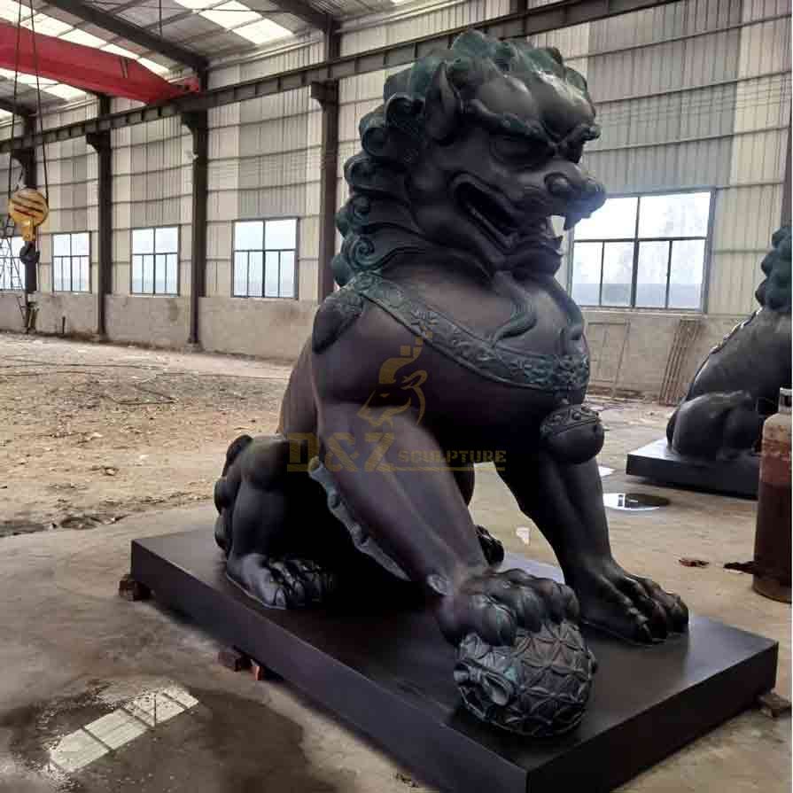 Male lion, large bronze lion statue for sale