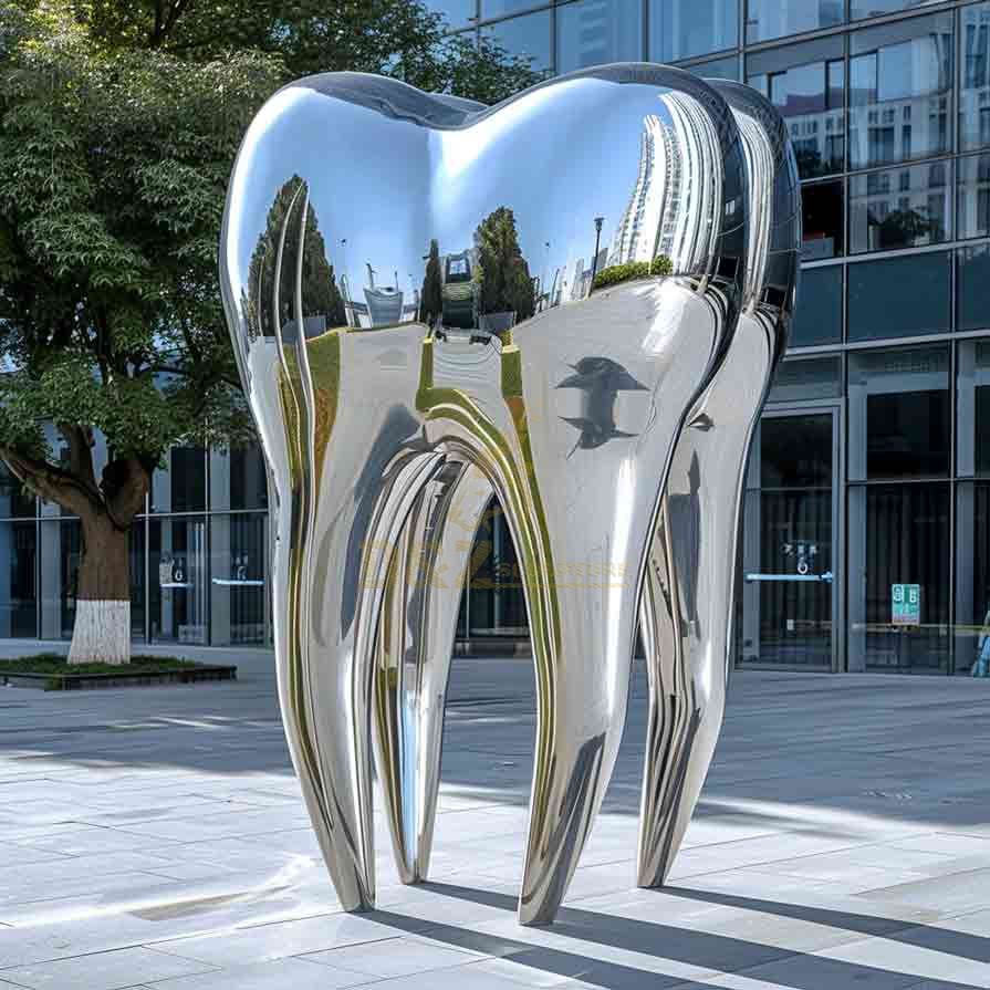 Mirror Stainless Steel Giant Tooth Sculpture Custom 4