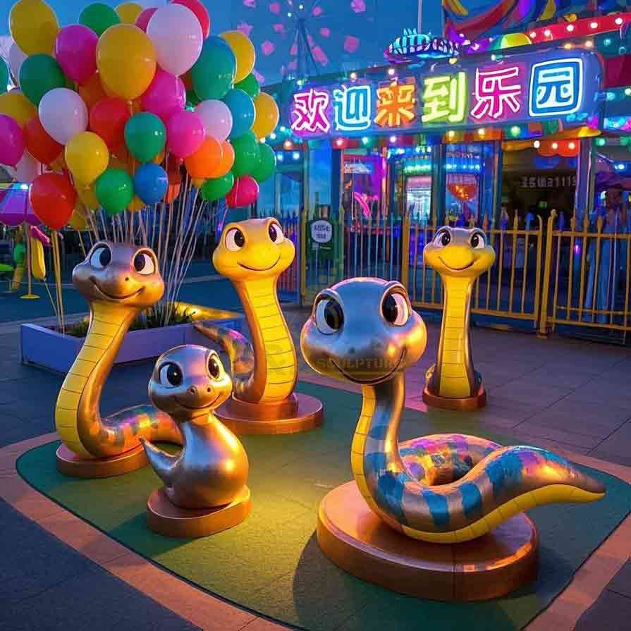 Cartoon Metal Snake Sculpture Amusement Park Decor 5